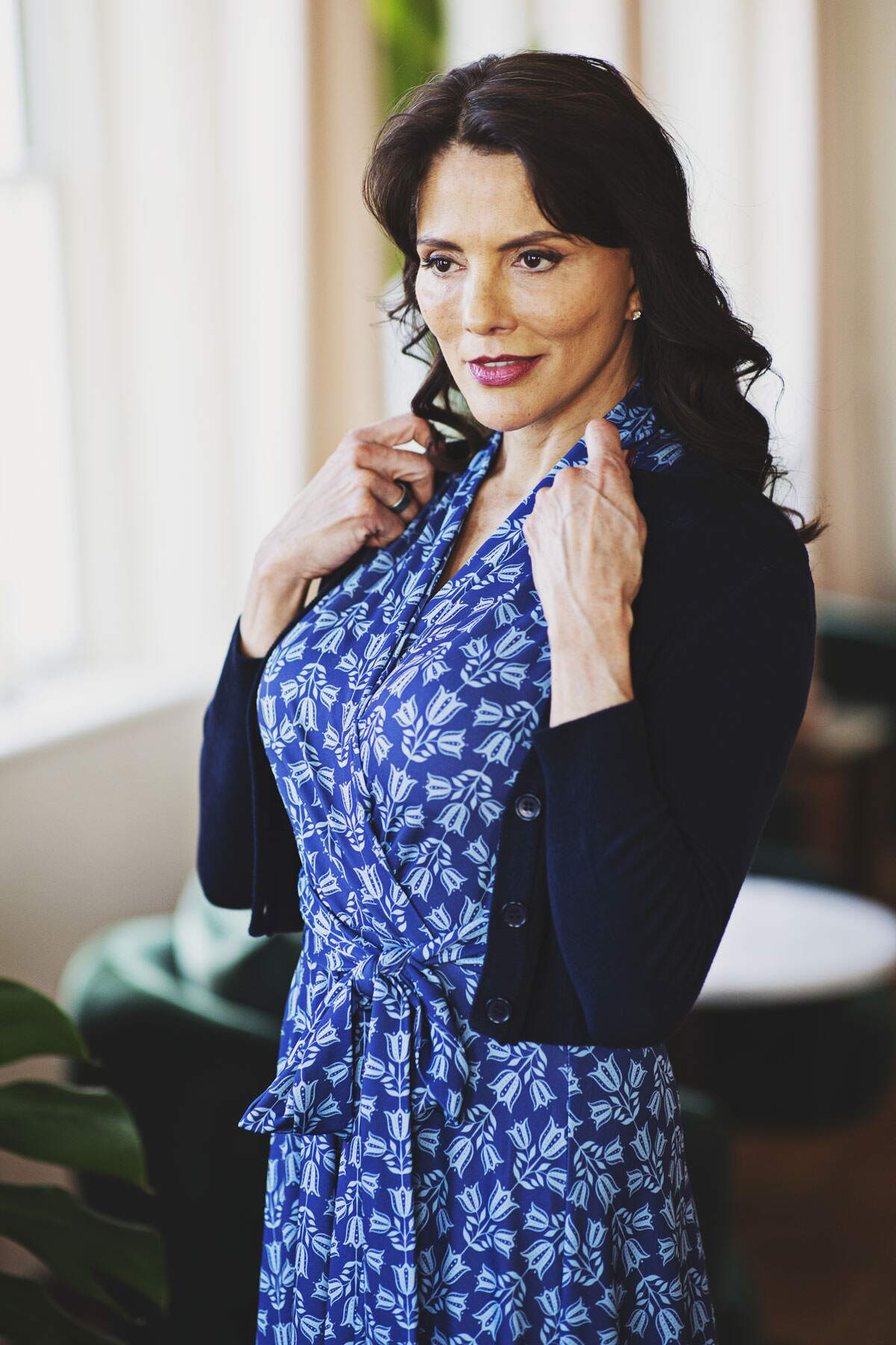 Navy Cropped Cardigan – karina dresses