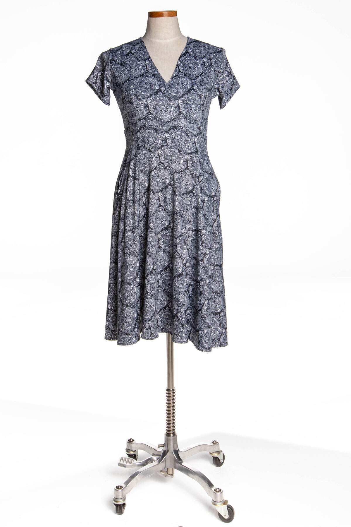 s*n様 apolina cece dress 2-3y Cece Dress - Peacock Noir [FINAL SALE] – karina dresses