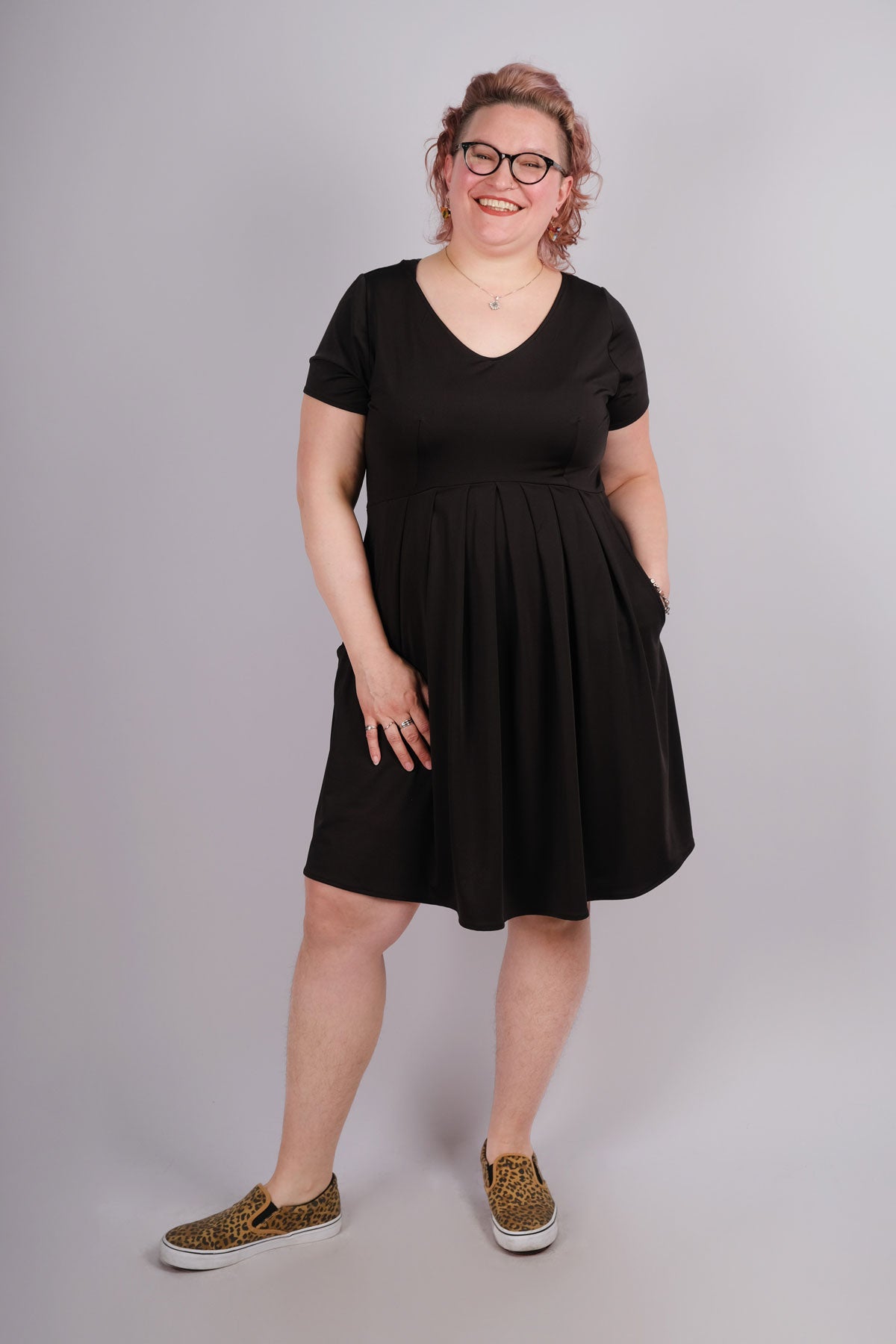 Load image into Gallery viewer, Jess Dress - Solid Black

